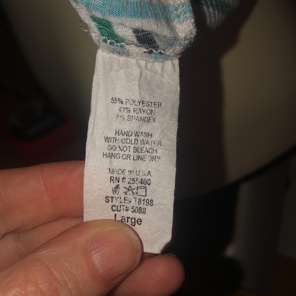 Charlotte Russe colorful short sleeve top - large - Picture 5 of 5